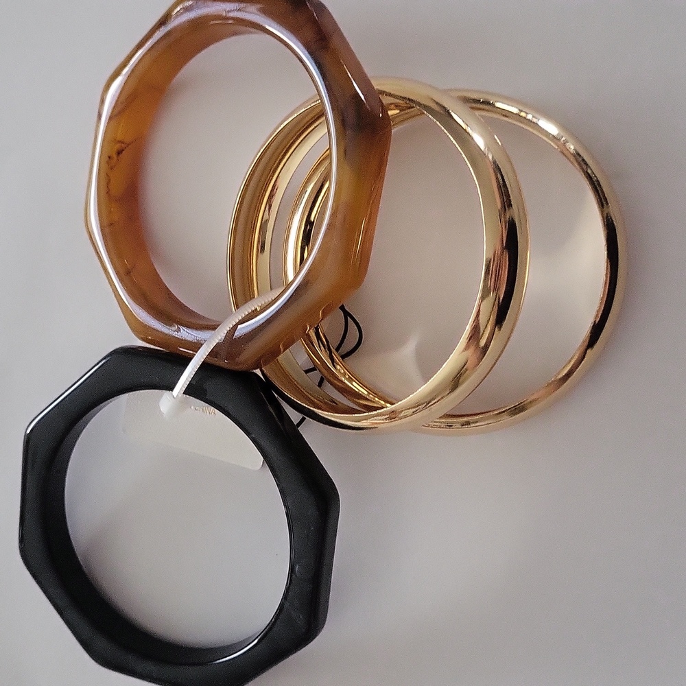 Natasha Natural Horn Bracelet Set by the brand Natasha - Picture 3 of 5